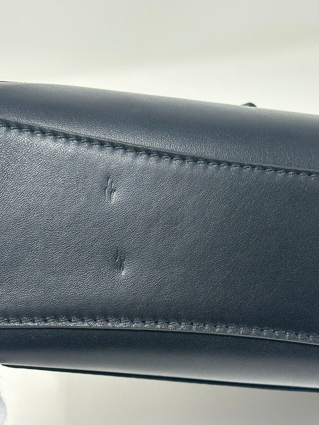 LJ Handbag Small (The Vault)