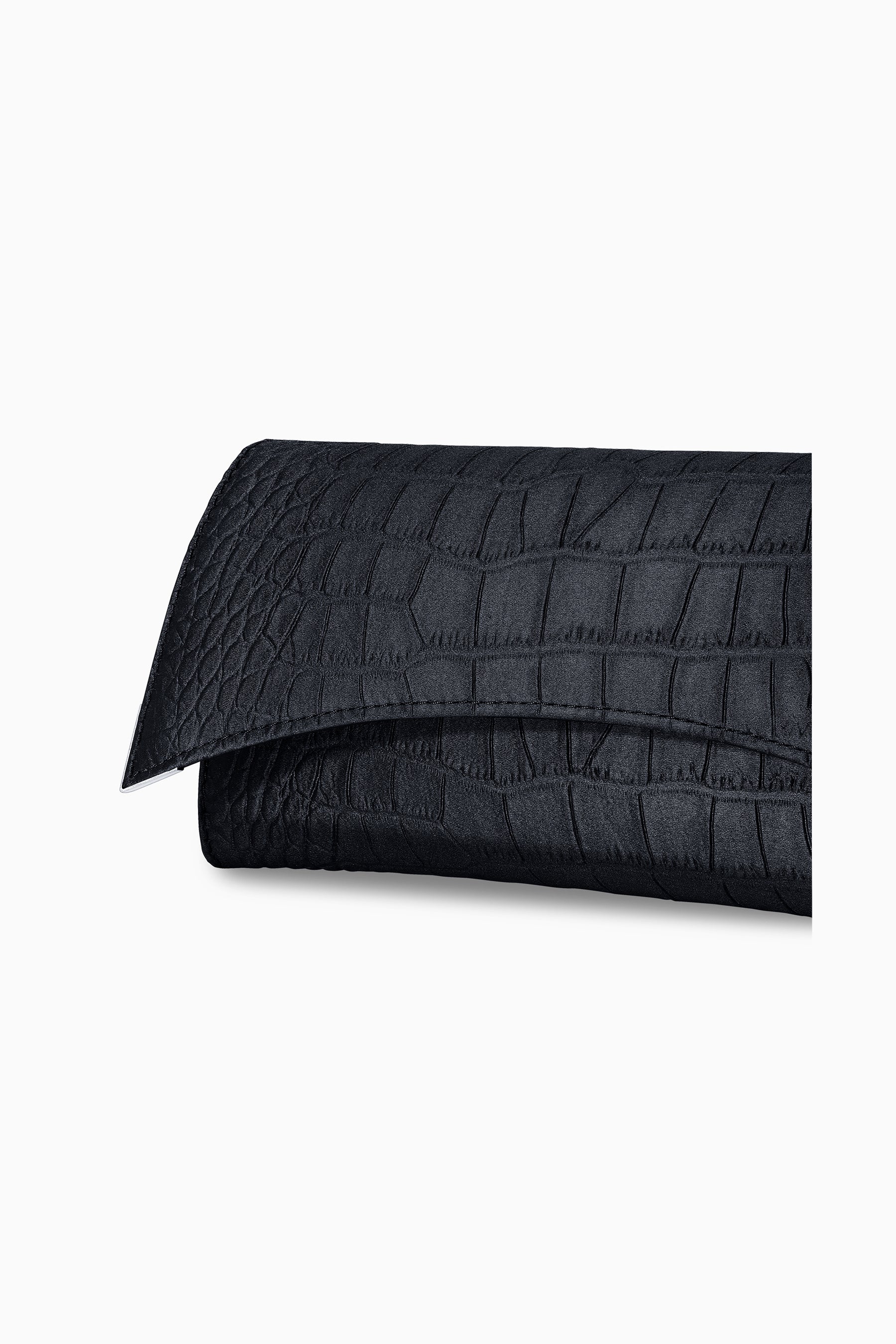 Veronica Clutch