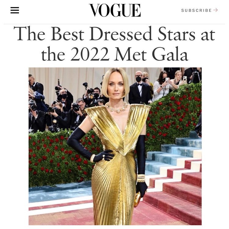 Amber Valletta is voted best dressed at the 2022 Met Gala, pairing our Perry Clutch in Gold Metal with a vintage Louisa Azzaro Gown