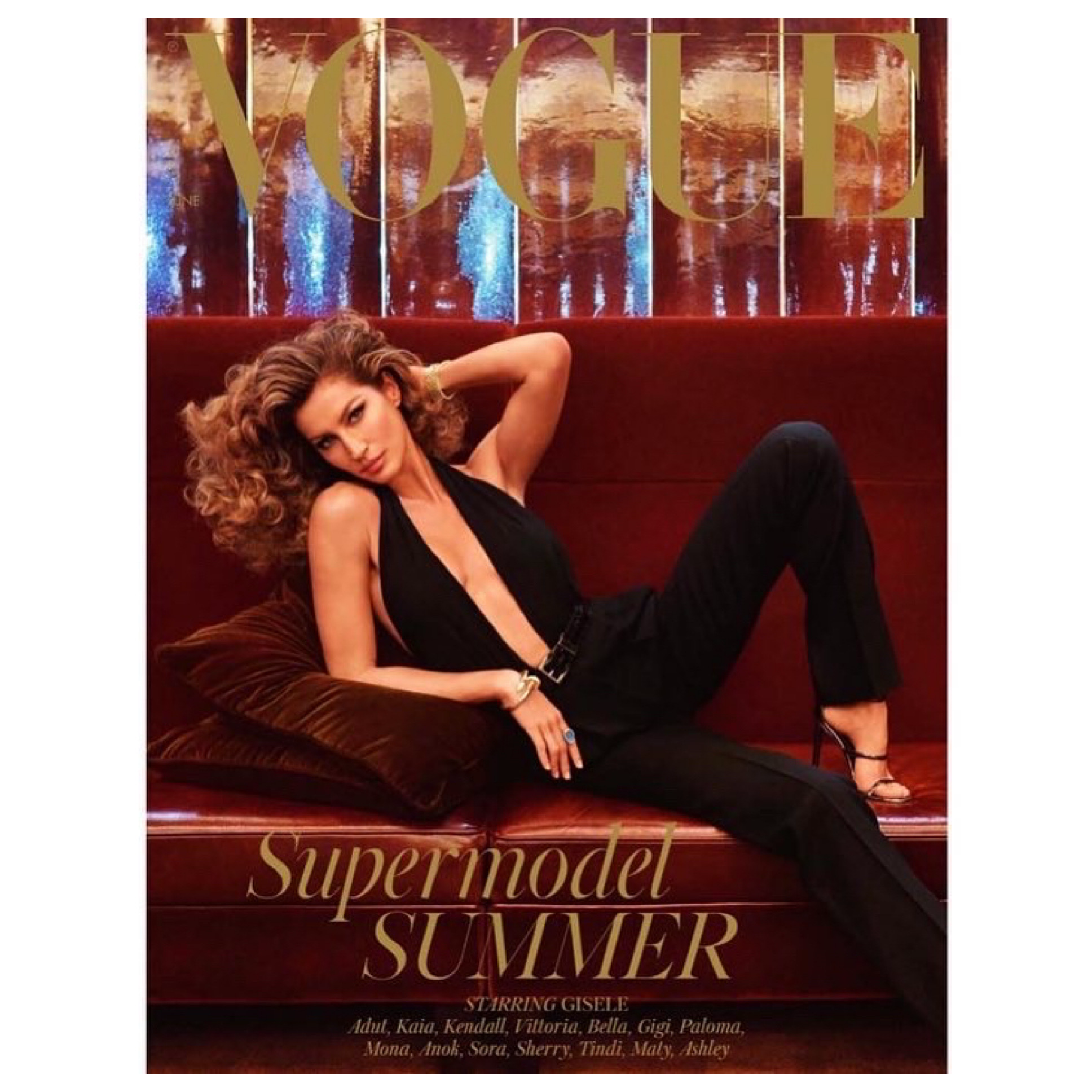 Our Perry Clutch Featured in the June 2022 Edition Cover Story of British Vogue styled by Edward Enninful, photographed by Steven Meisel and starring Gisele