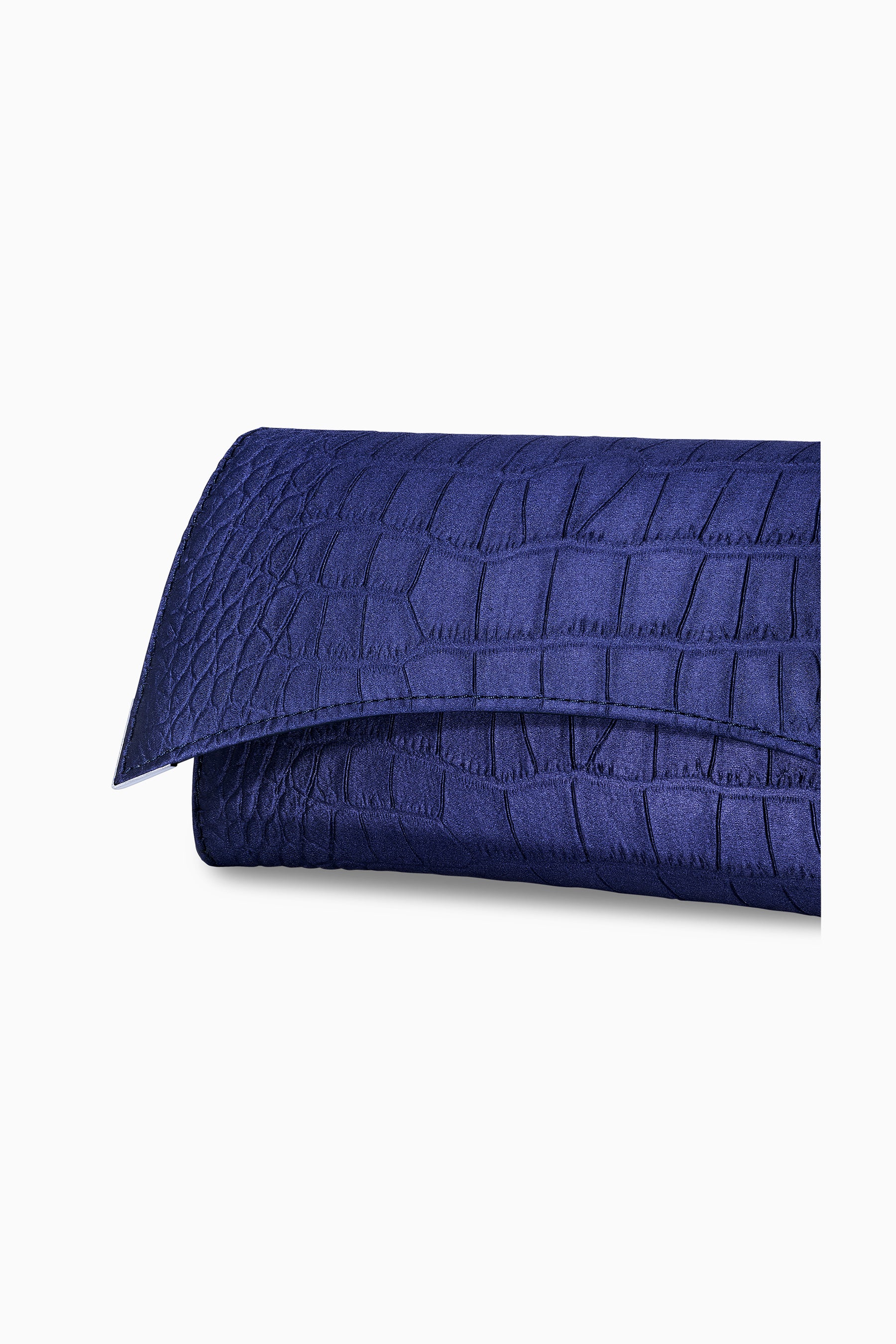 Veronica Clutch